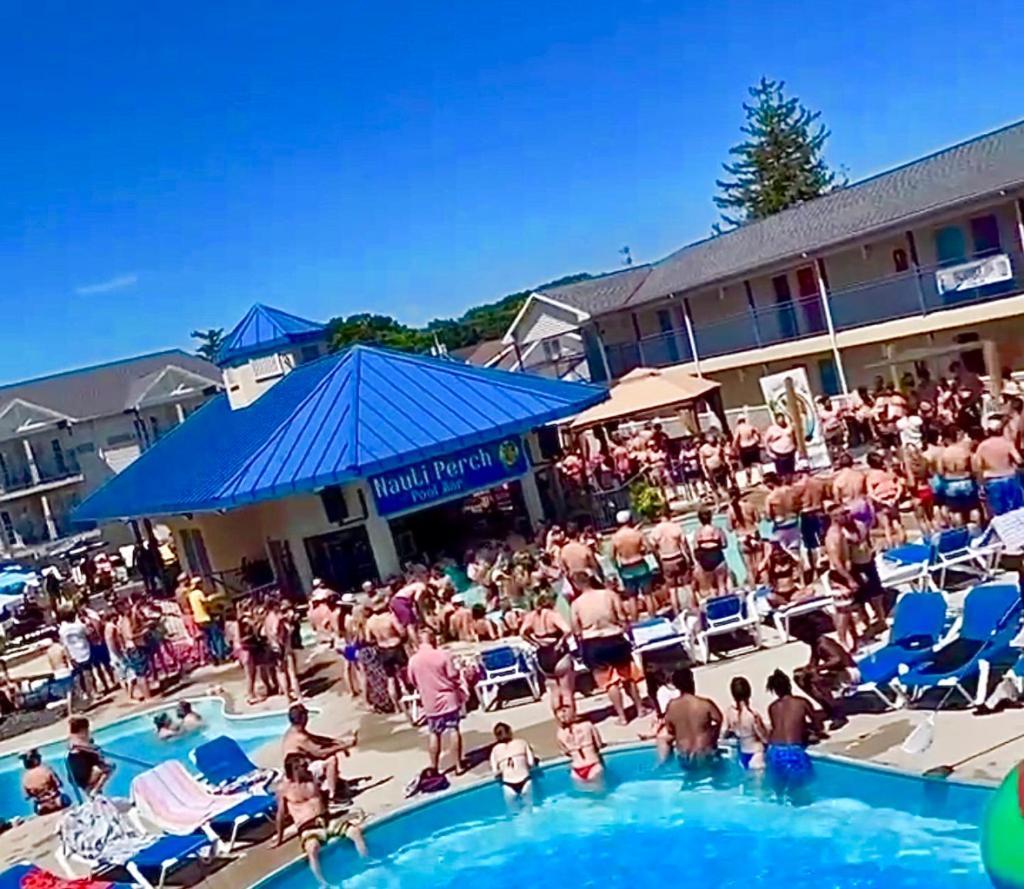 Islander Inn Put-in-Bay Dış mekan fotoğraf