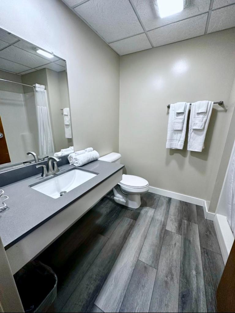 Islander Inn Put-in-Bay Dış mekan fotoğraf